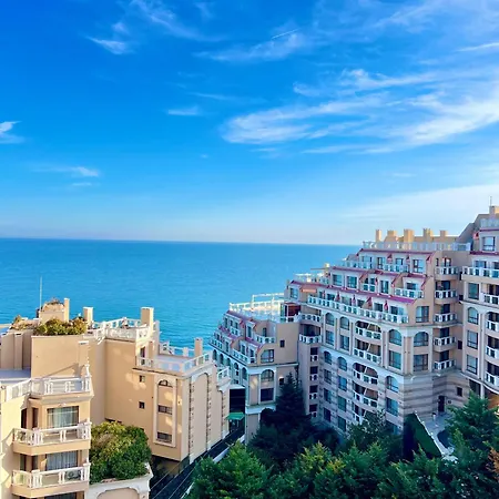 Apartment La Prime Time Varna