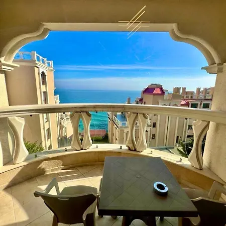 Apartment La Prime Time Varna